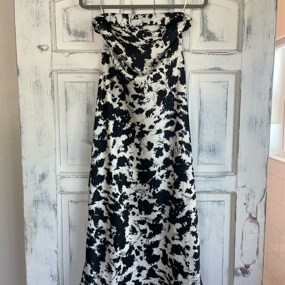 Sincerely Jules Black & White Strapless Cowl Satin Slip Dress